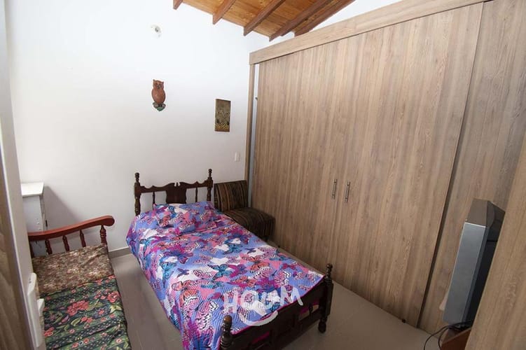 Apartamento de 4 alcobas en venta en Cabañitas, Bello, 139 m² · foto 3 de 17