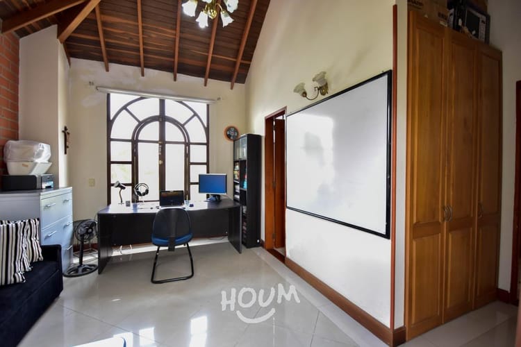 Casa de 5 alcobas en venta en Las Lomitas, Sabaneta, 500 m² · foto 20 de 24
