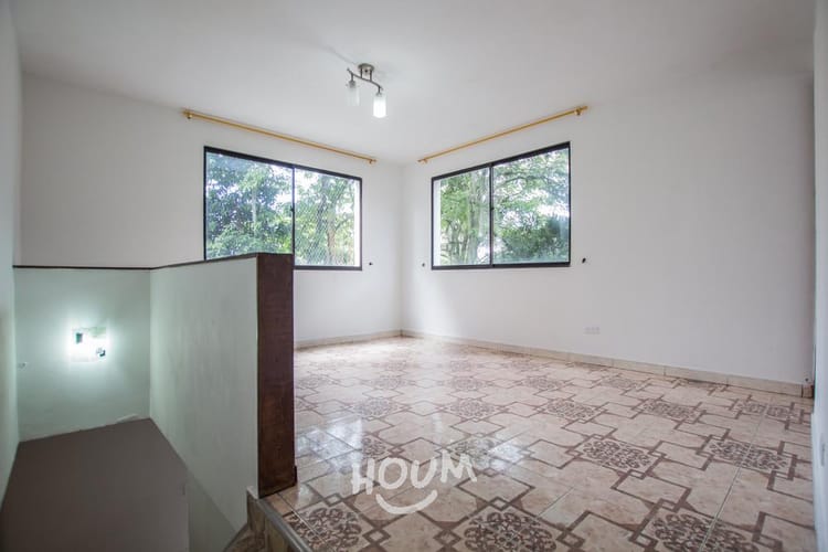 Casa de 6 alcobas en venta en Ditaires, Itagüí, 204 m² · foto 4 de 24