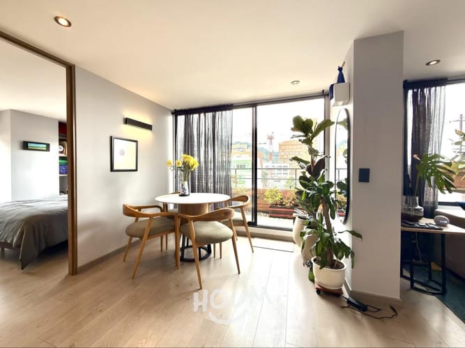 Apartamento de 1 alcoba en arriendo en Santa Barbara, Bogotá, 72 m² · foto 2 de 23