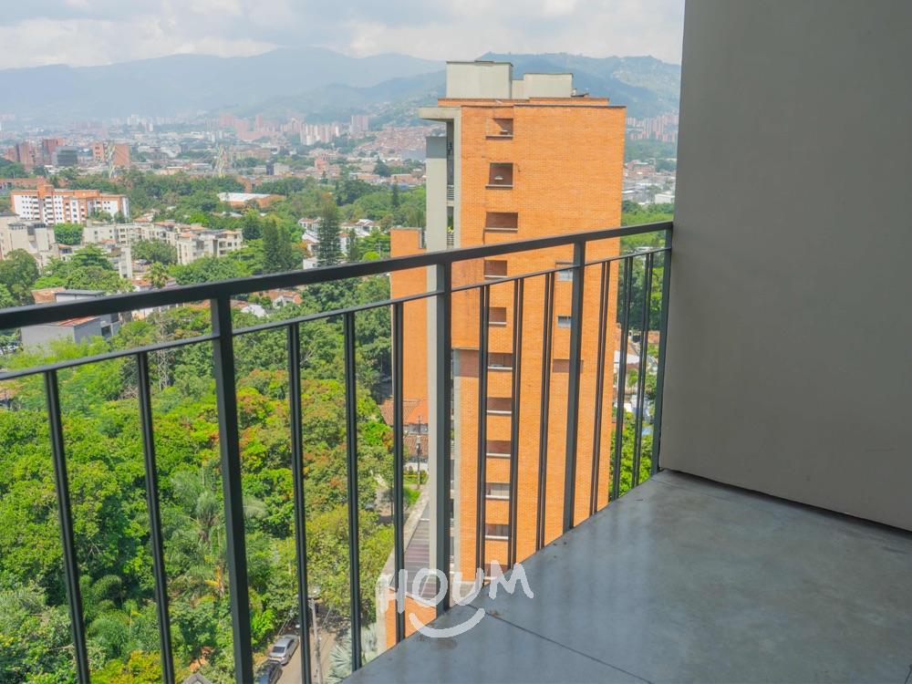 Apartamento en arriendo en El Poblado, Medellín · foto 14 de 24