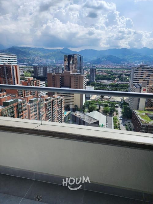 Apartamento de 3 alcobas en arriendo en La Aguacatala, Medellín, 60 m² · foto 2 de 24