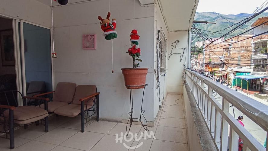 Casa de 5 alcobas en venta en Congolo, Bello, 143 m² · foto 2 de 15