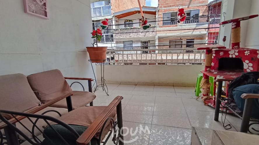 Casa de 5 alcobas en venta en Congolo, Bello, 143 m² · foto 3 de 15
