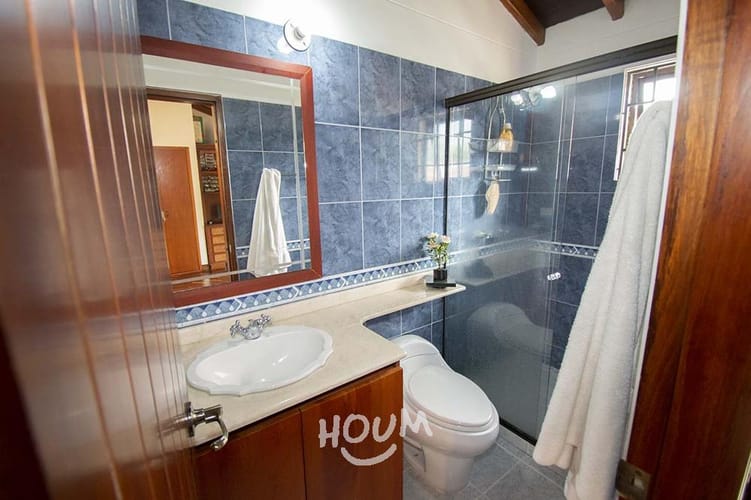Casa de 3 alcobas en venta en El Tesoro, Medellín, 480 m² · foto 10 de 21