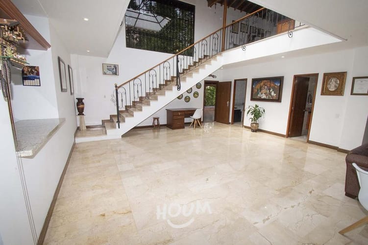 Casa de 3 alcobas en venta en El Tesoro, Medellín, 480 m² · foto 15 de 21