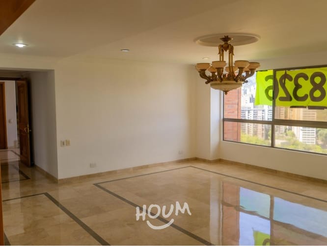 Apartamento de 4 alcobas en arriendo en El Poblado, Medellín, 226 m² · foto 3 de 24
