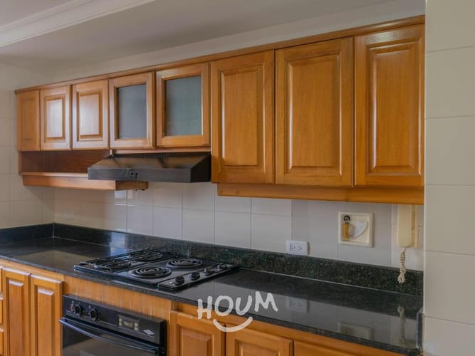 Apartamento de 4 alcobas en arriendo en El Poblado, Medellín, 226 m² · foto 8 de 24