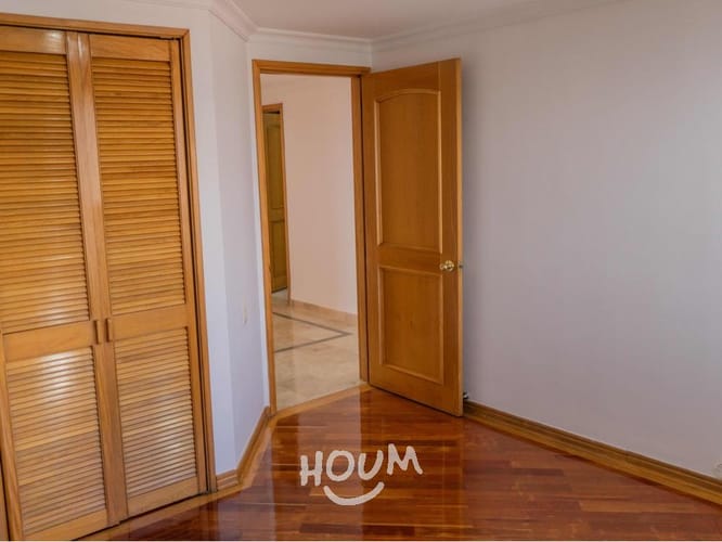 Apartamento de 4 alcobas en arriendo en El Poblado, Medellín, 226 m² · foto 14 de 24