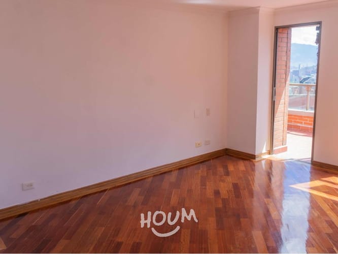 Apartamento de 4 alcobas en arriendo en El Poblado, Medellín, 226 m² · foto 18 de 24