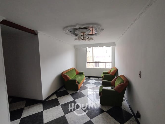 Apartamento de 3 alcobas en venta en Buenos Aires, Soacha, 54 m² · foto 2 de 17