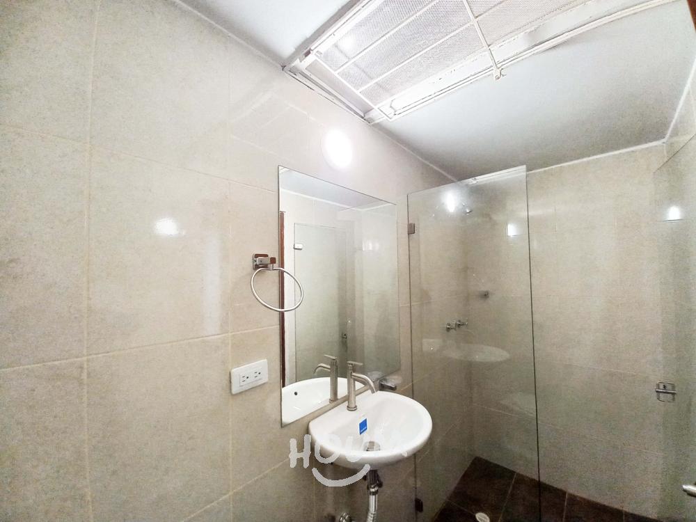 Casa en venta en San Jose De Bavaria, Bogotá · foto 4 de 21