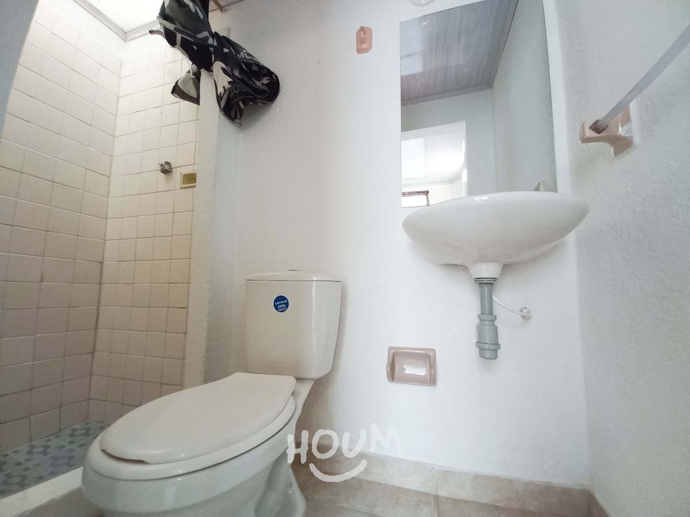 Casa en venta en San Jose De Bavaria, Bogotá · foto 8 de 21