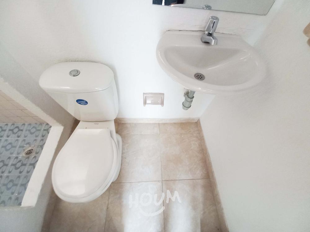 Casa en venta en San Jose De Bavaria, Bogotá · foto 9 de 21