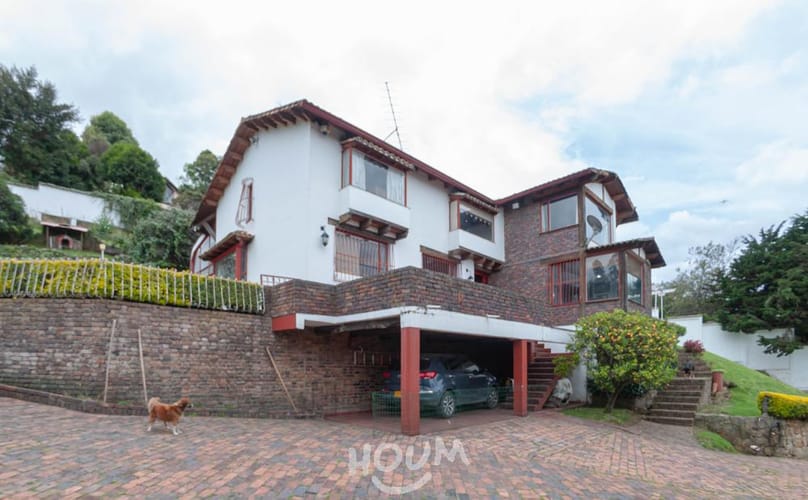Casa de 5 alcobas en venta en Santa Maria De Suba, Bogotá · foto 2 de 24