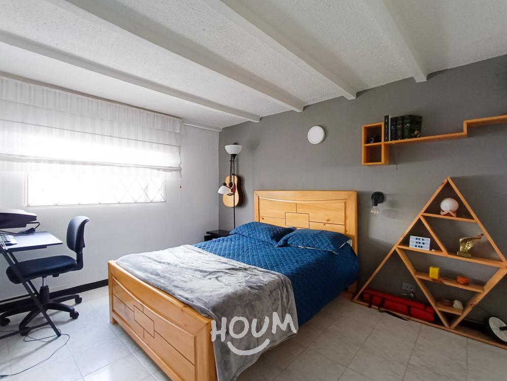 Casa en venta en San Jose De Bavaria, Bogotá · foto 17 de 24