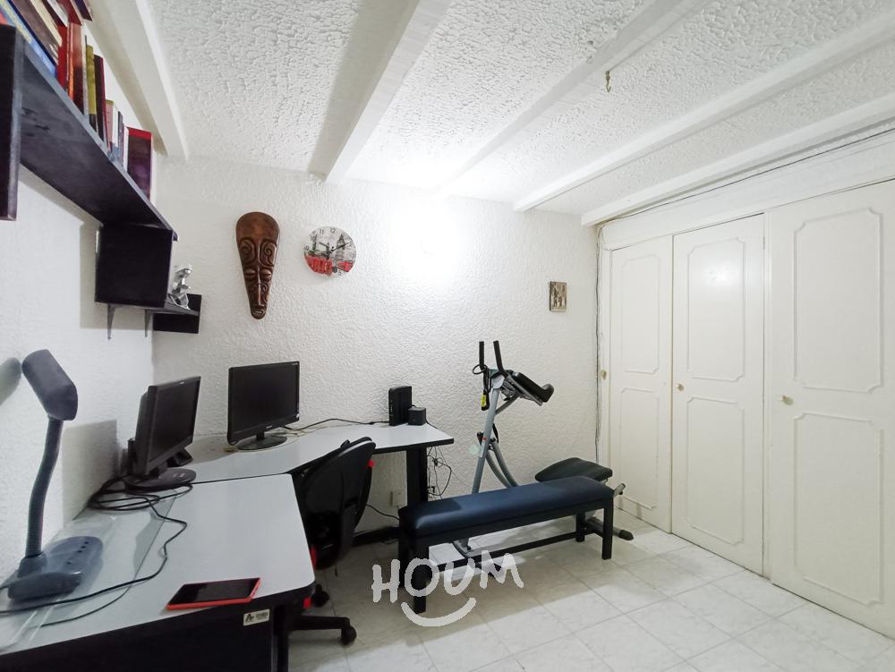Casa en venta en San Jose De Bavaria, Bogotá · foto 23 de 24