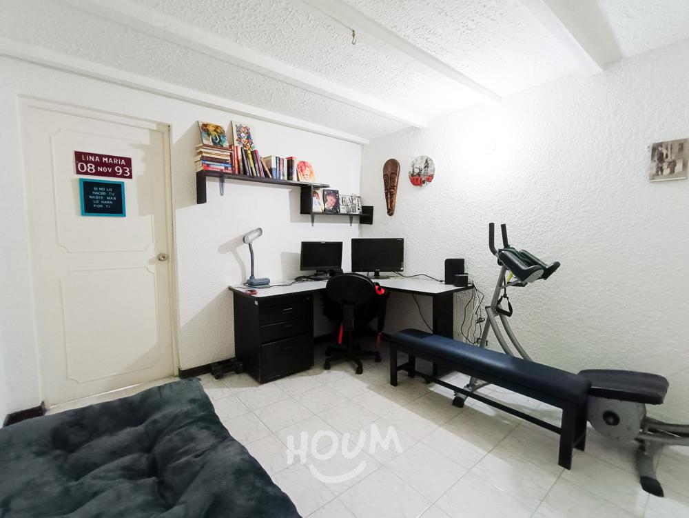Casa en venta en San Jose De Bavaria, Bogotá · foto 24 de 24