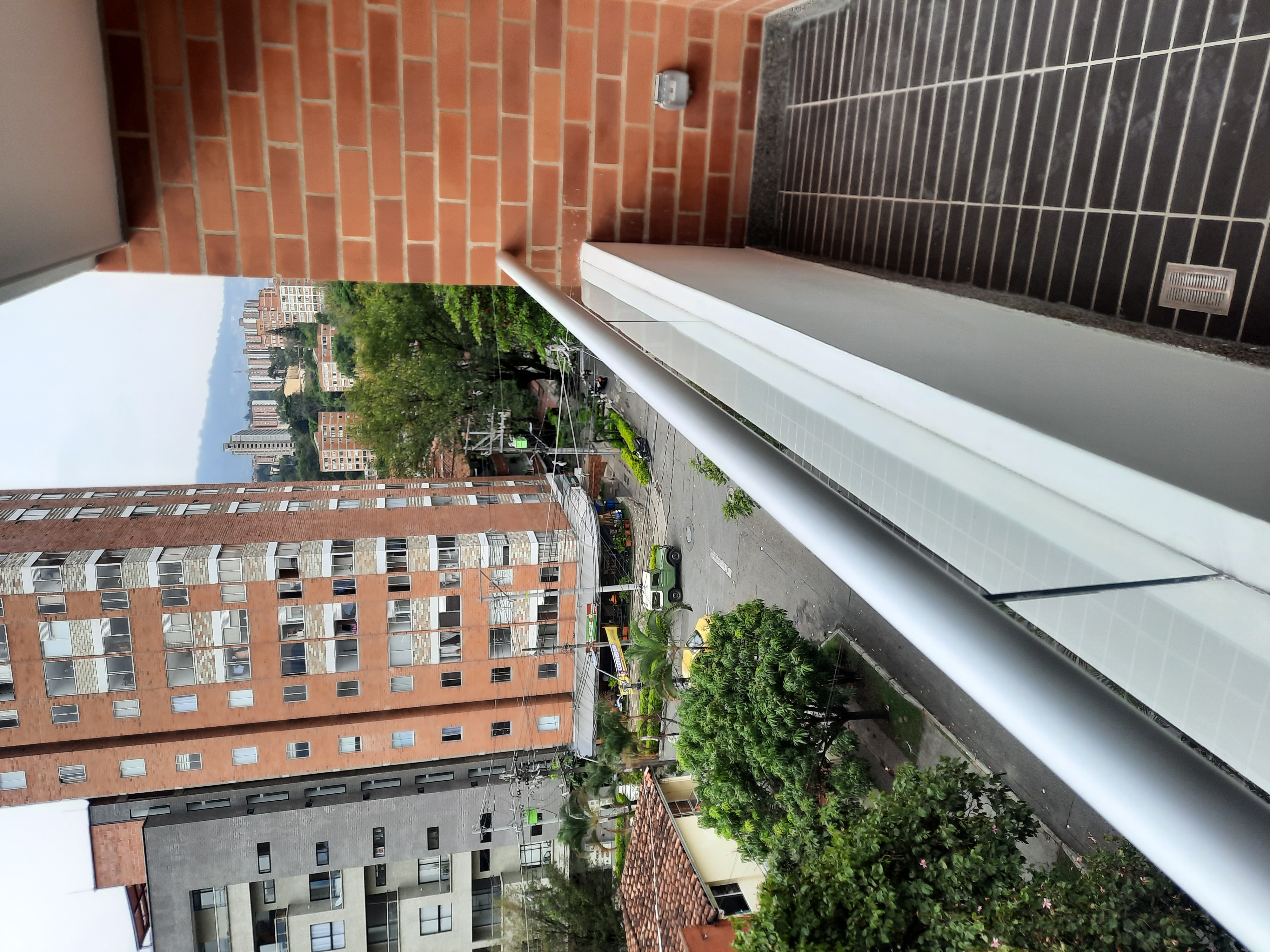 Apartamento en venta en Calasanz, Medellín · foto 3 de 14