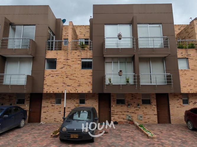 Casa en venta en Fonquetá, Chía · foto 2 de 24