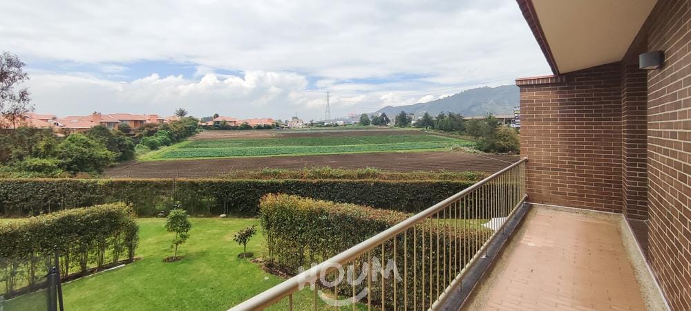 Casa de 3 alcobas en venta en Pueblo Viejo, Cota, 633 m² · foto 14 de 24