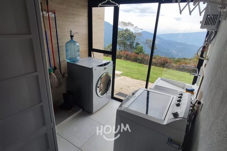 Casa de 5 alcobas en venta en Loma Del Escobero, El Retiro, 1000 m² · foto 17 de 24