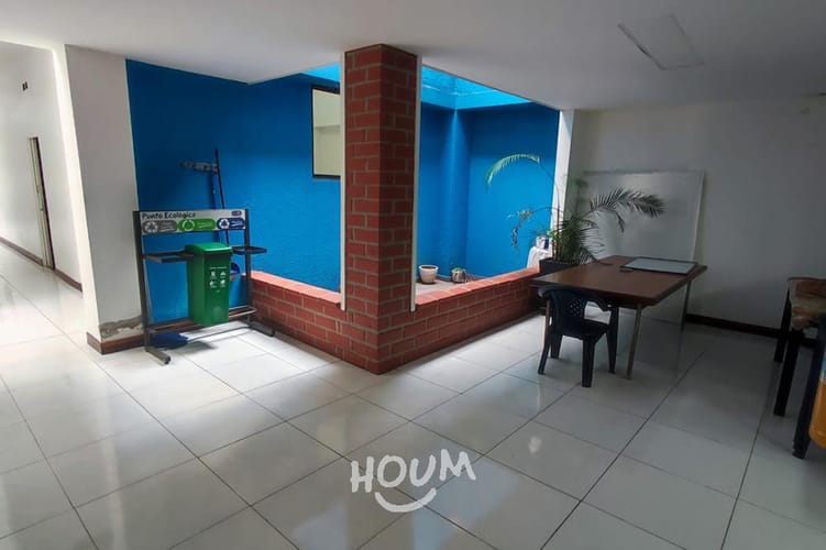 Casa de 8 alcobas en venta en Prado, Medellín, 130 m² · foto 3 de 20