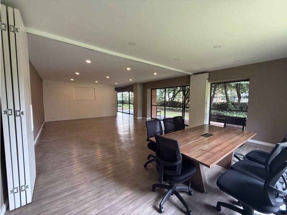 Apartamento en venta en Los Rosales, Bogotá · foto 3 de 16