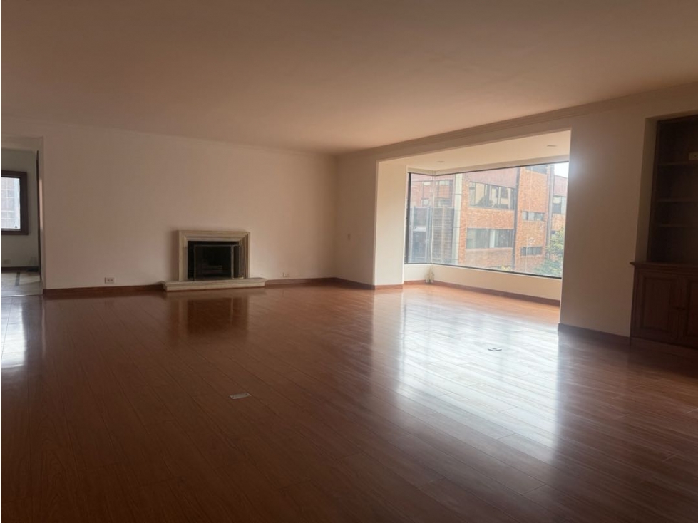 Apartamento en venta en Los Rosales, Bogotá · foto 12 de 16