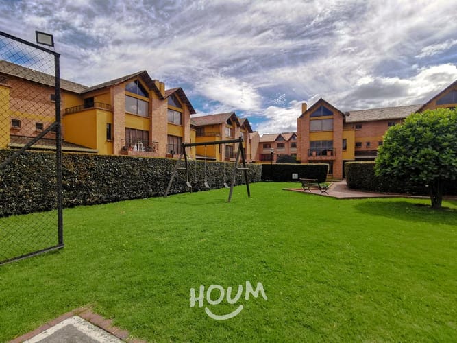 Casa de 6 alcobas en venta en La Estrella, Chía, 300 m² · foto 23 de 24