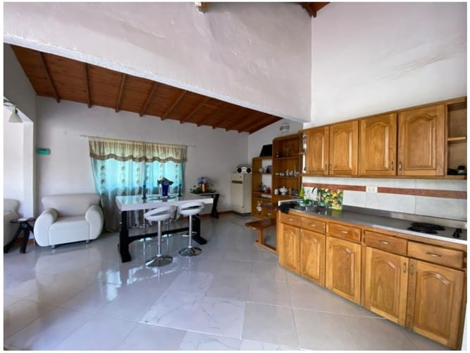 Finca en venta en Guarne, 715 m² · foto 9 de 13