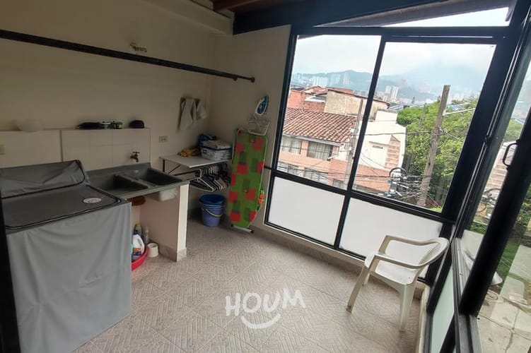 Casa de 3 alcobas en venta en Santa Fe, Medellín, 174 m² · foto 7 de 11