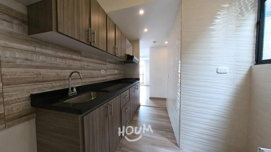 Apartamento de 3 alcobas en venta en San Pedro, Madrid, 53 m² · foto 4 de 15