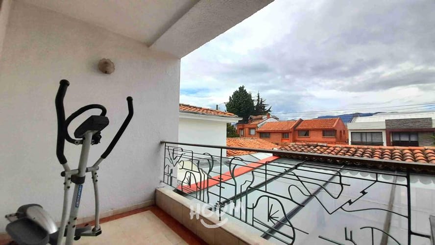 Casa de 3 alcobas en venta en Barrios Unidos, Bogotá, 270 m² · foto 5 de 24