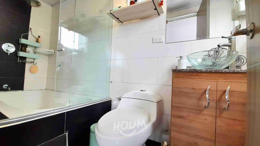 Apartamento de 6 alcobas en venta en Engativá, Bogotá, 220 m² · foto 4 de 24