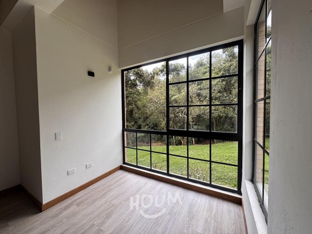 Casa en arriendo en El Poblado, Medellín · foto 20 de 24