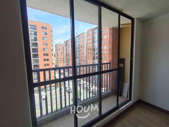 Apartamento de 3 alcobas en arriendo en La Prosperidad, Madrid, 57 m² · foto 2 de 23