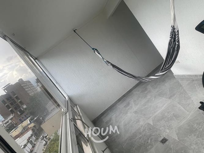 Apartamento en venta en Laureles, Medellín · foto 8 de 24