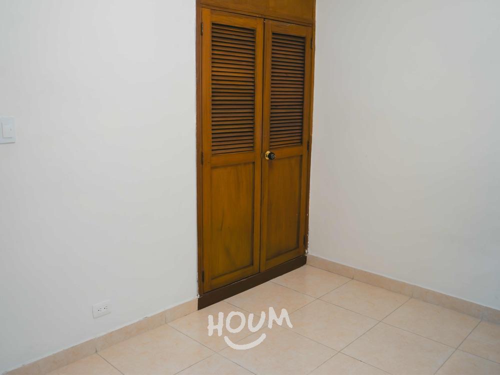 Apartamento en arriendo en Laureles, Medellín · foto 17 de 24
