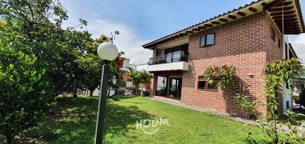 Casa de 3 alcobas en venta en Poblado Del Sur, La Estrella, 465 m² · foto 2 de 19