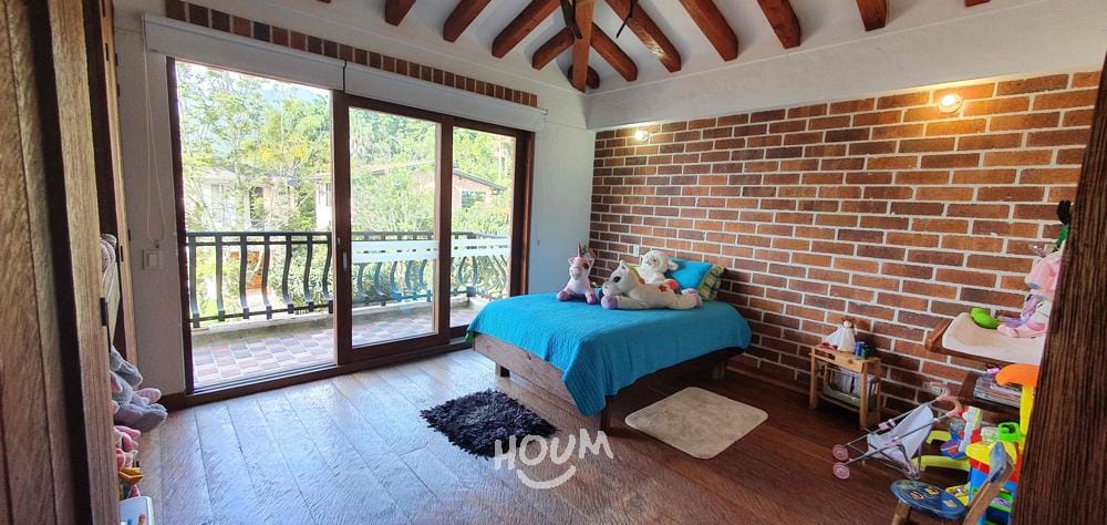 Casa de 3 alcobas en venta en Poblado Del Sur, La Estrella, 465 m² · foto 8 de 19