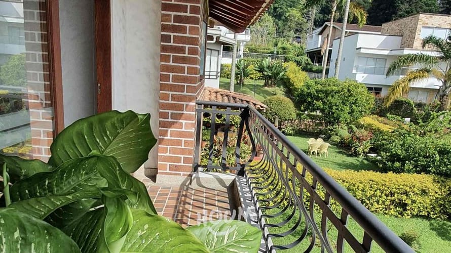 Casa de 3 alcobas en venta en Poblado Del Sur, La Estrella, 465 m² · foto 13 de 19