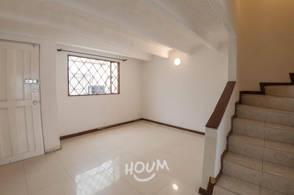 Casa en venta en Claret, Bogotá · foto 2 de 24