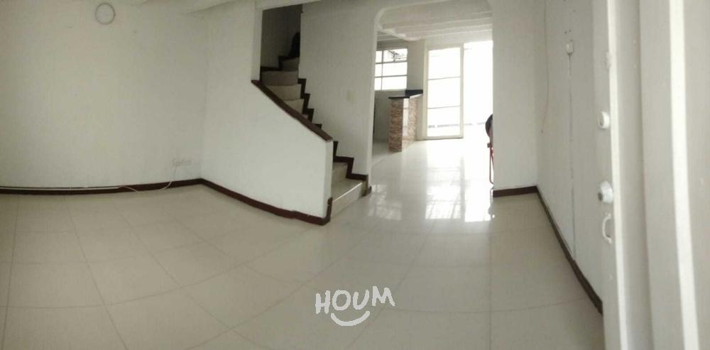 Casa en venta en Claret, Bogotá · foto 6 de 24
