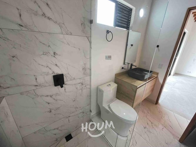 Casa de 3 alcobas en venta en Llano Grande, Rionegro, 202 m² · foto 21 de 24