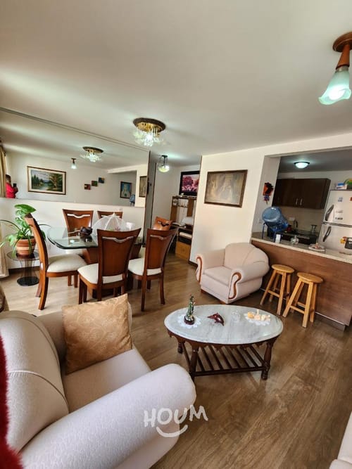 Apartamento de 3 alcobas en venta en Los Angeles, Madrid, 68 m² · foto 2 de 15