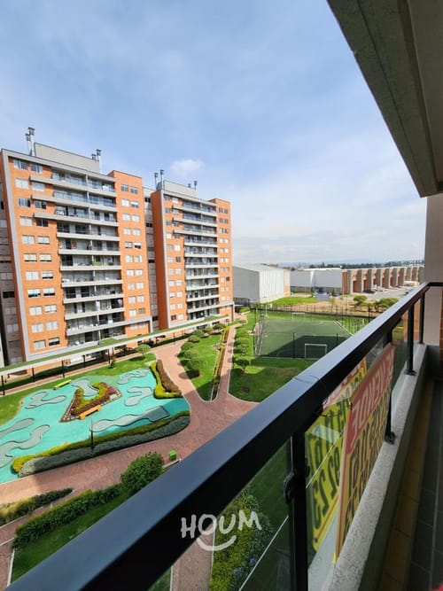 Apartamento de 3 alcobas en venta en Los Angeles, Madrid, 68 m² · foto 6 de 15
