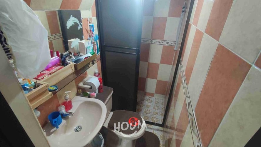 Casa de 6 alcobas en venta en Miraflores, Medellín, 144 m² · foto 5 de 11