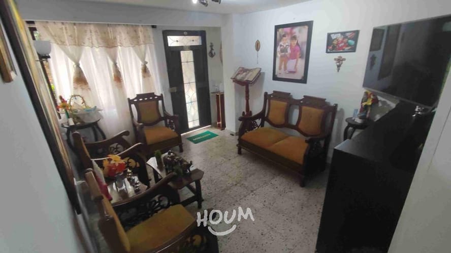 Casa de 6 alcobas en venta en Miraflores, Medellín, 144 m² · foto 8 de 11