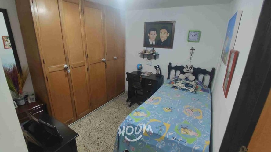 Casa de 6 alcobas en venta en Miraflores, Medellín, 144 m² · foto 9 de 11